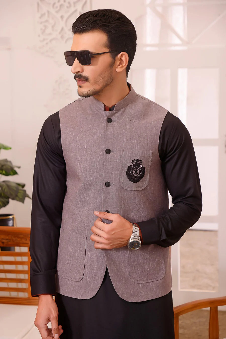 ASH GRAY WAISTCOAT