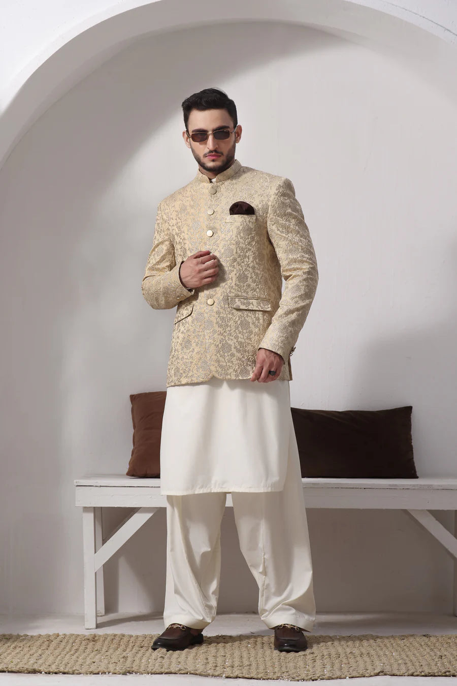 PRINCE COAT 77