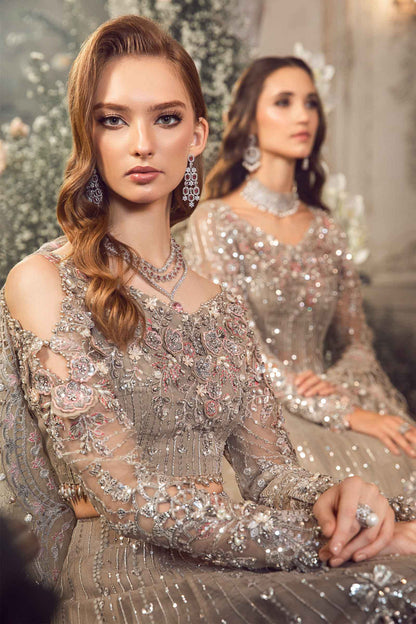 #usaindians #ukindians #ukindianfashion #ukpakistanifaishon #ukpakistaniclothes #ukpakistani #canadafashion #australiaindians #australianpak #newarrivals #pakistanisuits #indianwedding #sareefashion #pakistaniwedding #womensfashion #weddingsarees #maxidress #weddingseason #lehengacholi #shalwarkameez #shalwarkameezsuit #lehengacollection  Elegant Pakistani Embroidered Bridal Wedding Stitched Dresses Collection