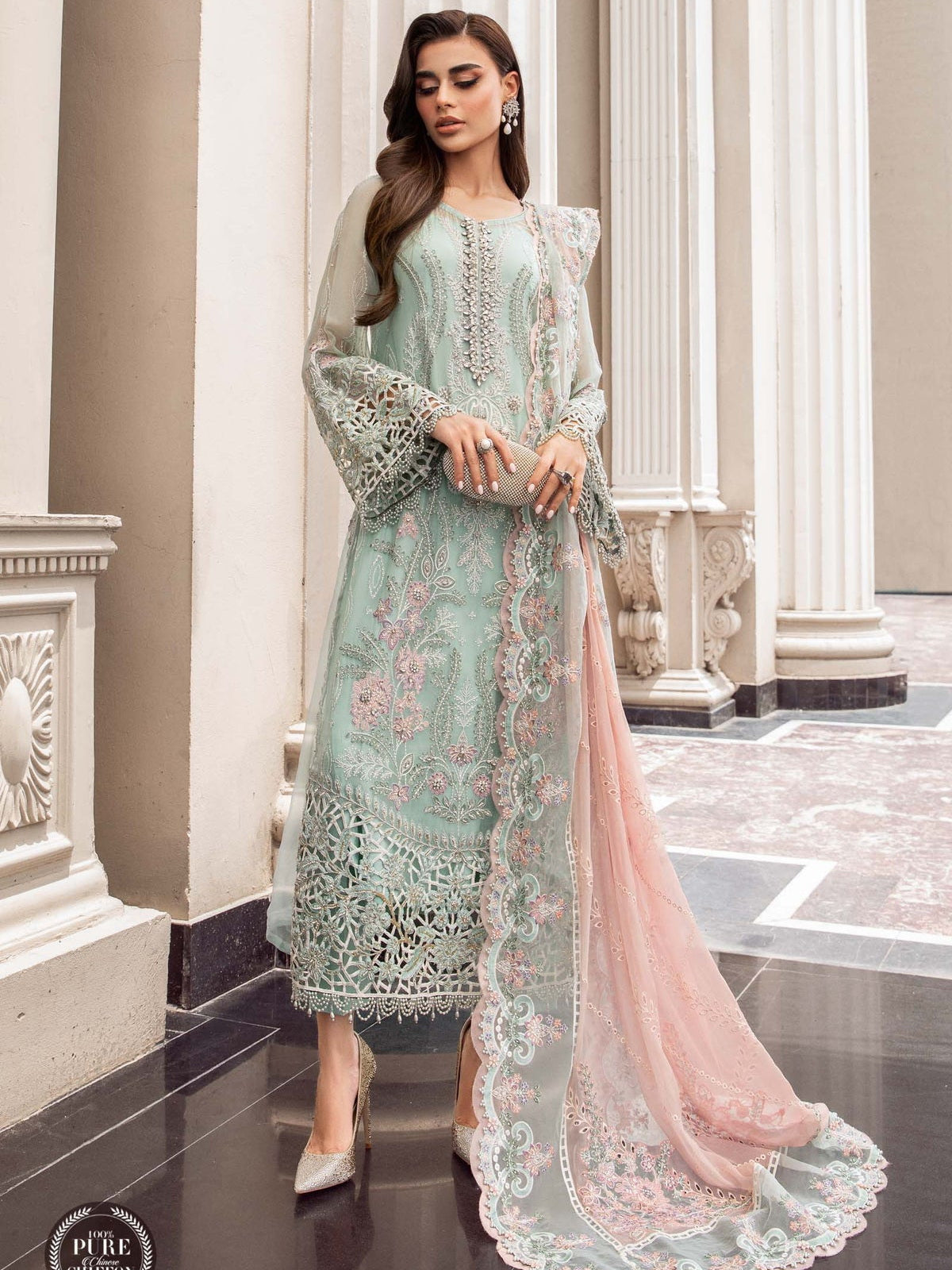 #usaindians #ukindians #ukindianfashion #ukpakistanifaishon #ukpakistaniclothes #ukpakistani #canadafashion #australiaindians #australianpak #newarrivals #pakistanisuits #indianwedding #sareefashion #pakistaniwedding #womensfashion #weddingsarees #maxidress #weddingseason #lehengacholi #shalwarkameez #shalwarkameezsuit #lehengacollection  Elegant Pakistani Embroidered Bridal Wedding Stitched Dresses Collection