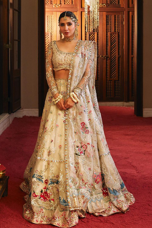 IVORY Mahira Khan Elegant Pakistani Embroidered Bridal Wedding Stitched Dresses Collection 00W