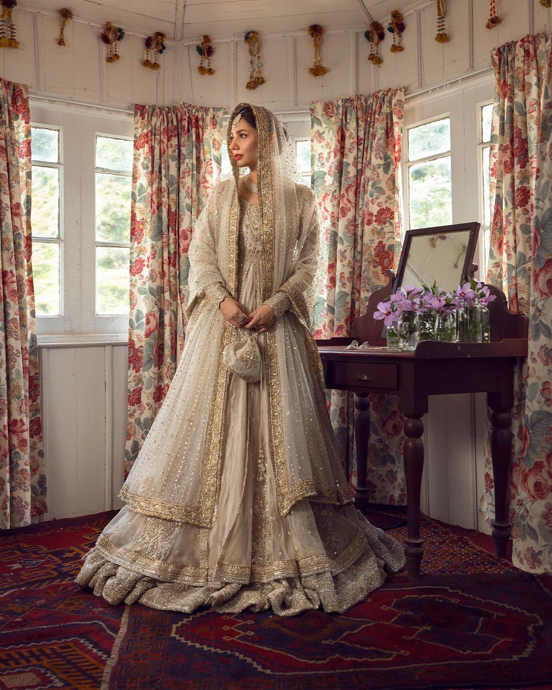 #usaindians #ukindians #ukindianfashion #ukpakistanifaishon #ukpakistaniclothes #ukpakistani #canadafashion #australiaindians #australianpak #newarrivals #pakistanisuits #indianwedding #sareefashion #pakistaniwedding #womensfashion #weddingsarees #maxidress #weddingseason #lehengacholi #shalwarkameez #shalwarkameezsuit #lehengacollection  Elegant Pakistani Embroidered Bridal Wedding Stitched Dresses Collection